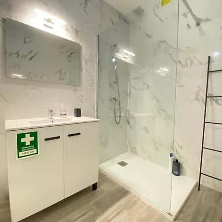 New Luztur 3min From *