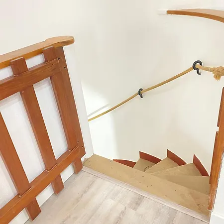 Apartment New Luztur 3min From *